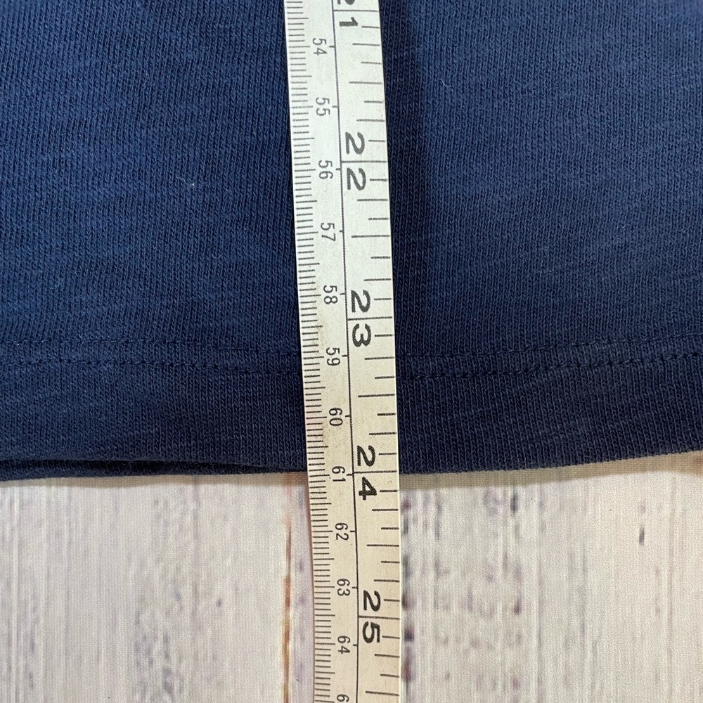 LOFT Navy Blue cap sleeve v-neck top. Size M. - Picture 9 of 10